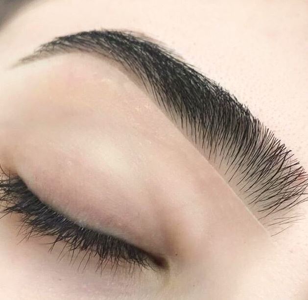 henna eyebrows